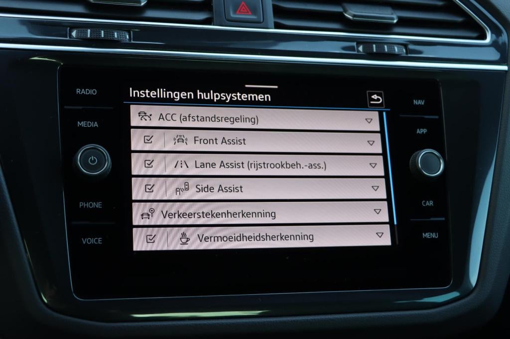 Volkswagen Tiguan 1.4 tsi ehybrid r-line business + 245pk dsg6