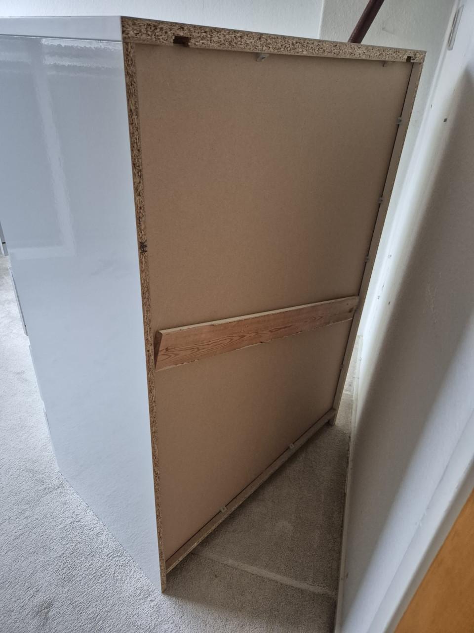 Witte Ikea ladekast (77x111x50 cm)