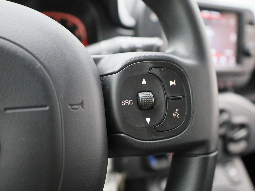 Fiat Panda 1.0 hybrid city life | apple carplay / android auto | airco | cr