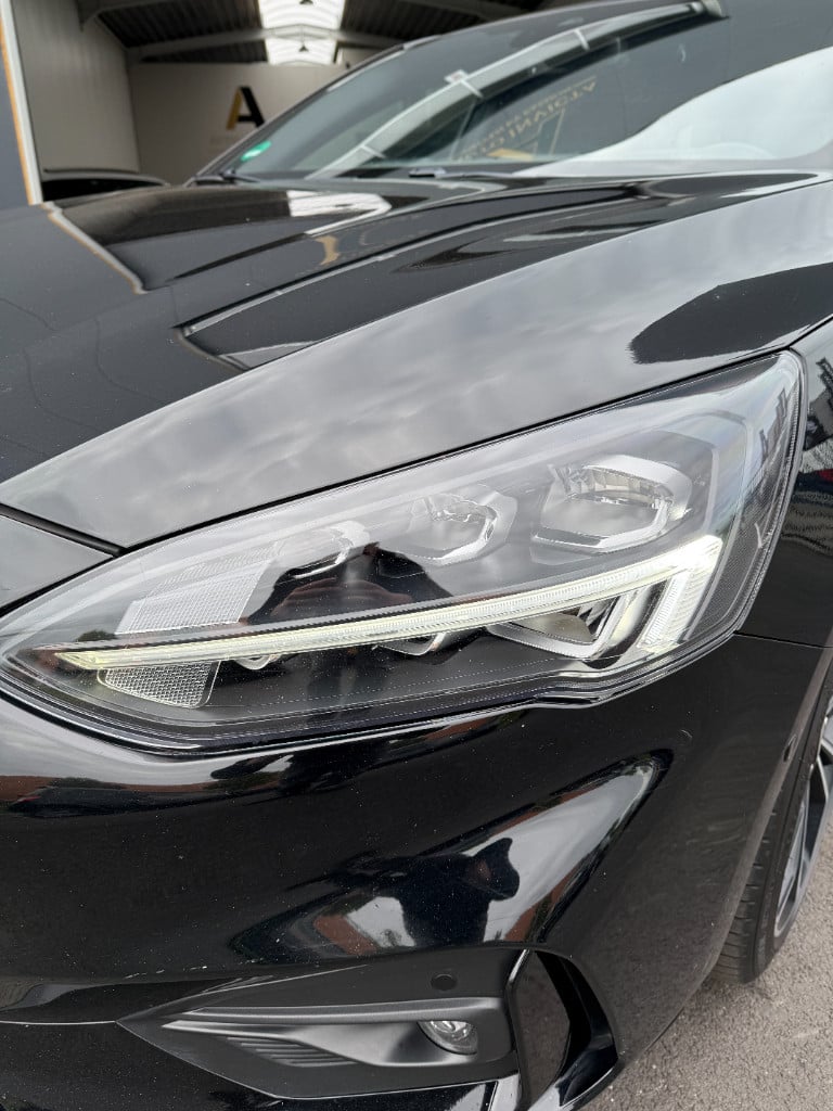 Ford Focus 1.0 ecoboost st line business
