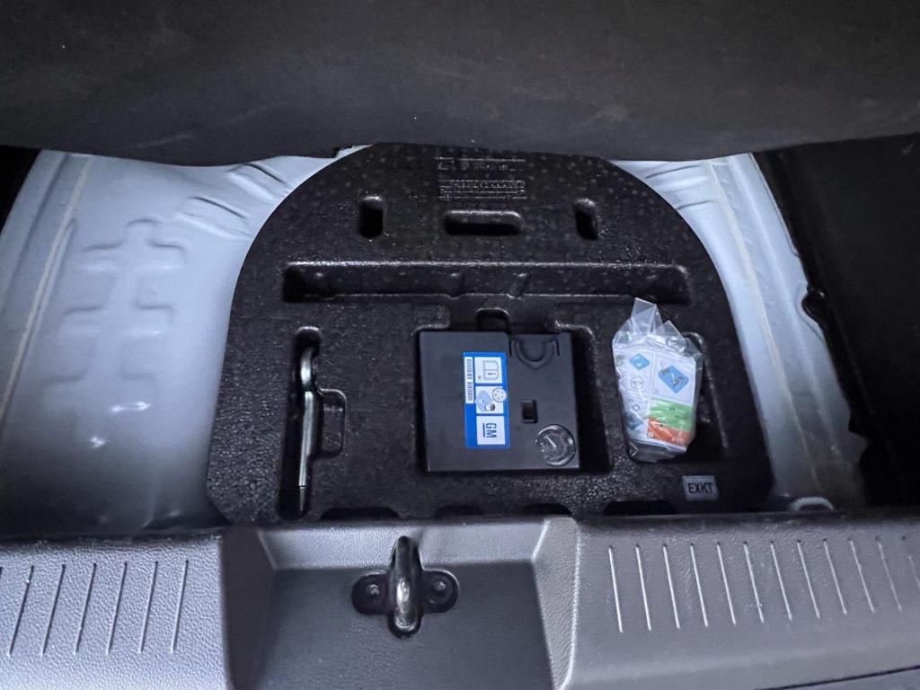 Opel Karl 1.0 ecoflex edition + pakket, intellilink pakket enz...