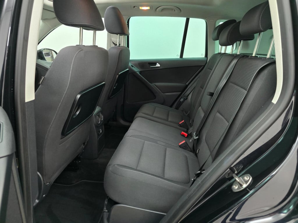 Volkswagen Tiguan occasion 2.0 tsi sport&style 4motion met panoramadak en c