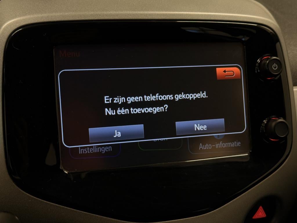 Toyota Aygo 1.0 vvt-i x-play 1e eigenaar - dealer onderhouden | cruise | ai