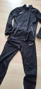 Nike trainingspak dri fit mt 147-158