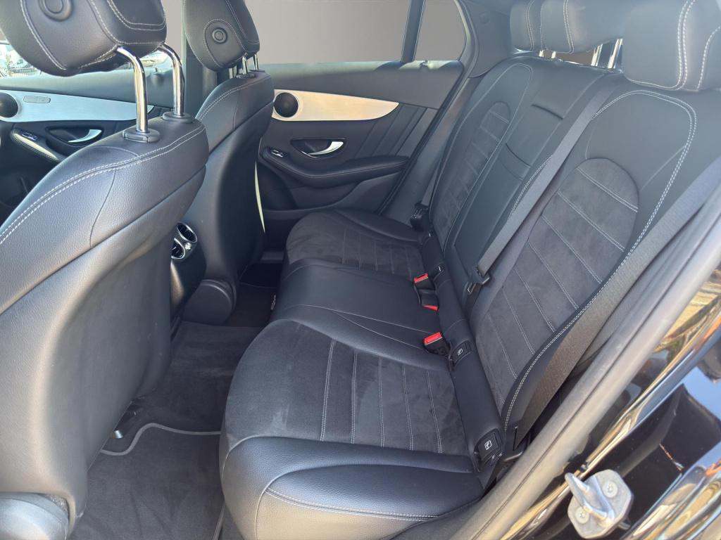Mercedes-Benz Glc coupé 200 4matic amg | 20"| treeplanken | schuif/kantelda