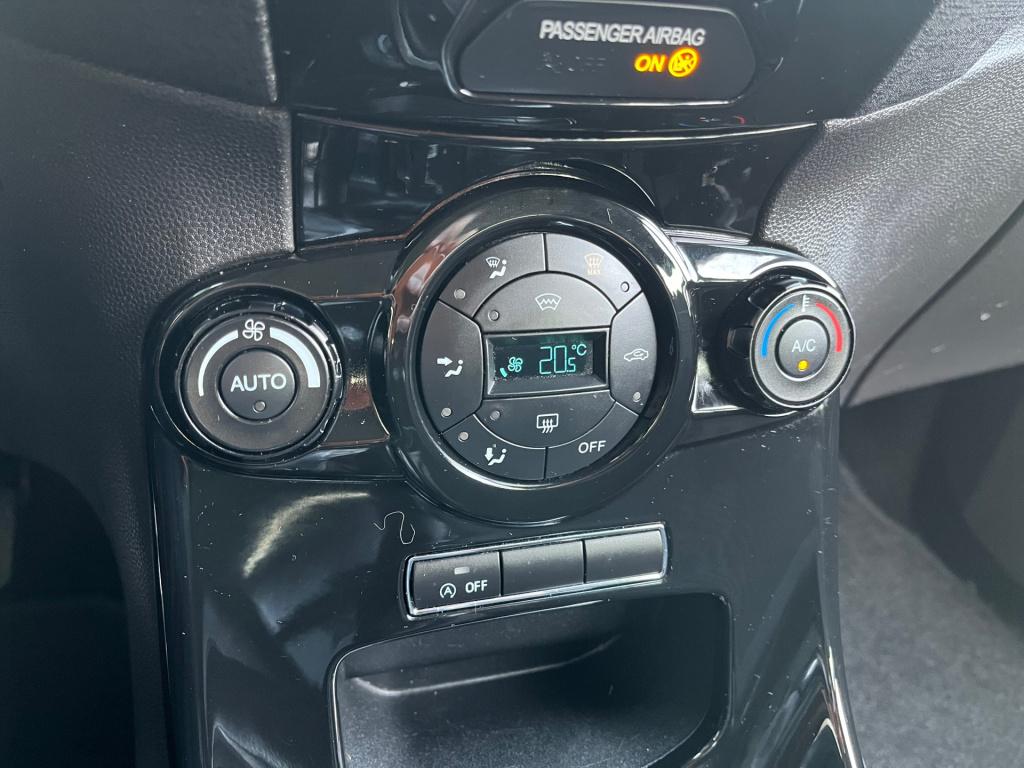 Ford Fiesta 1.0 ecoboost titanium|rijklaar