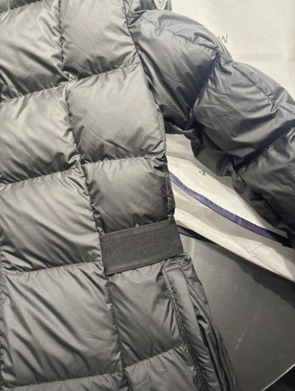 Moncler jas maat 38/M