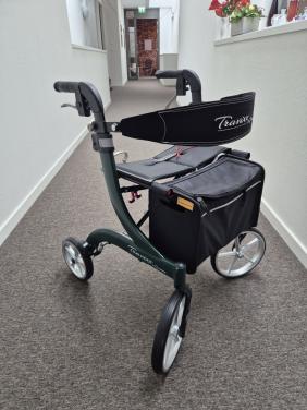 Lichtgewicht rollator Travixx S groen