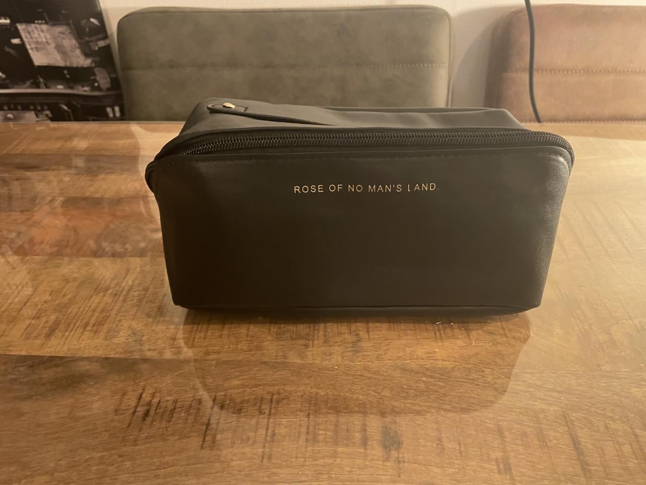 Nieuwe toilet/make-up tas