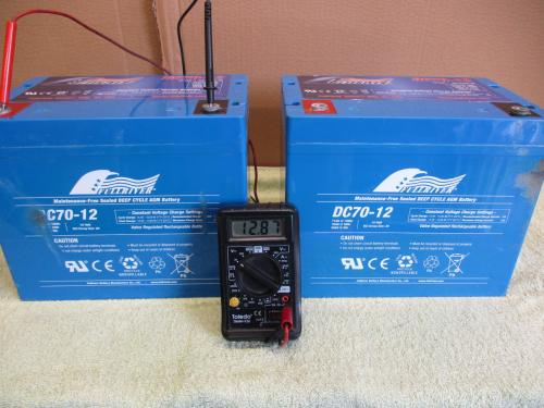 2 zgan AGM 12v-70 AH accu,s voor de scootmobiel