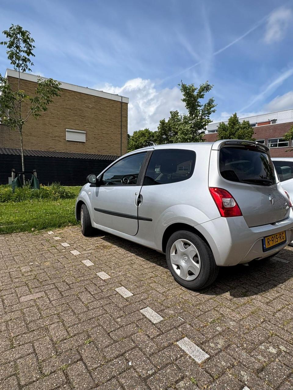 Renault Twingo grijs
