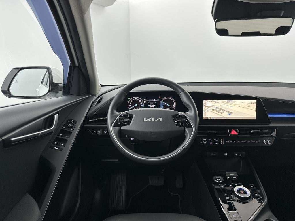 Kia Niro Ev dynamicplusline 64.8 kwh | trekhaak | stuur-/stoelverwarming | 