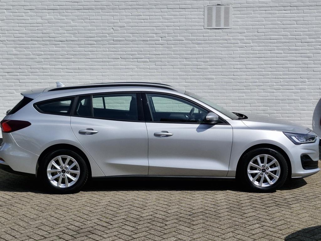 Ford Focus wagon 100 pk connected | parkeersensoren voor + achter | led ver