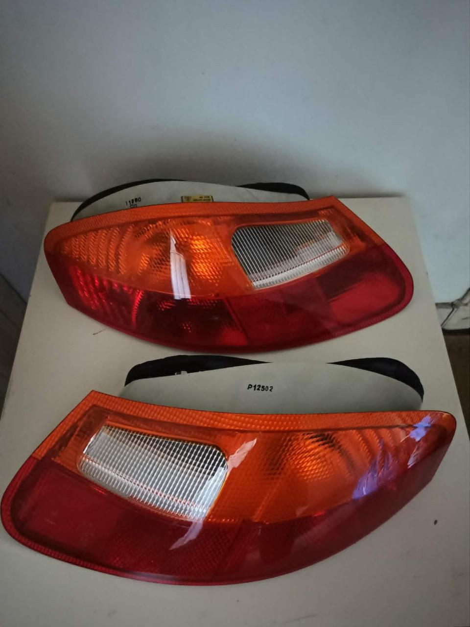 Achterlichten 986.631.403.03 & 986.631.404.03 Porsche 986