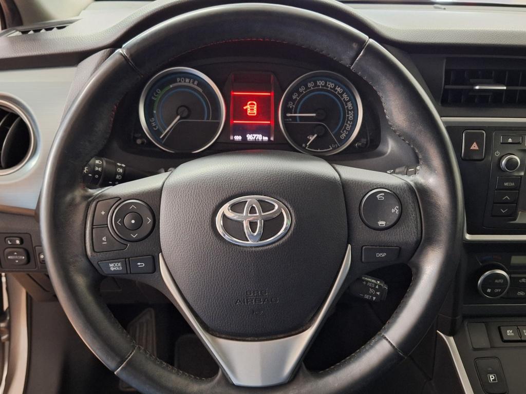 Toyota Auris 1.8 hybrid aspiration|verkocht
