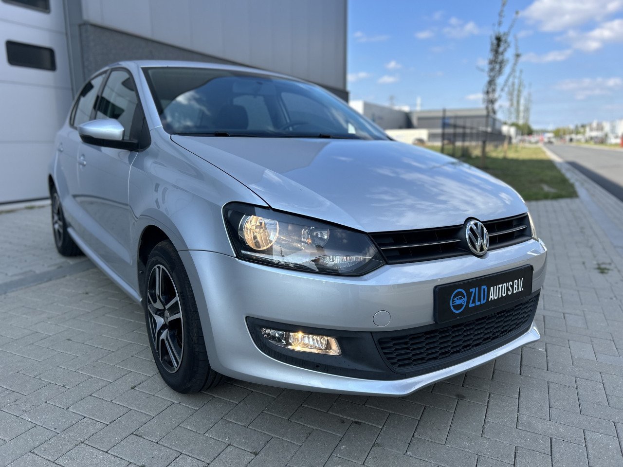 Volkswagen Polo 1.4-16V Comfortline/APK/AIRCO/BLUETOOTH/