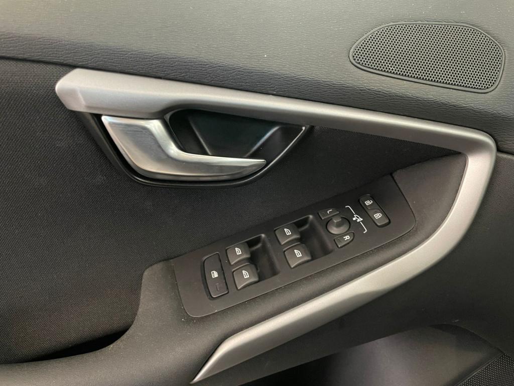 Volvo V40 2.0 t2 kinetic