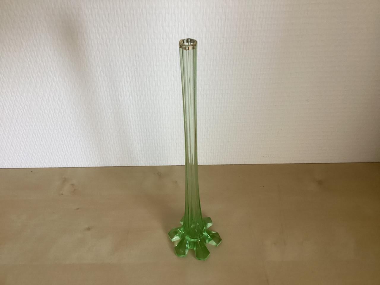Soliflora vaas van uranium glas