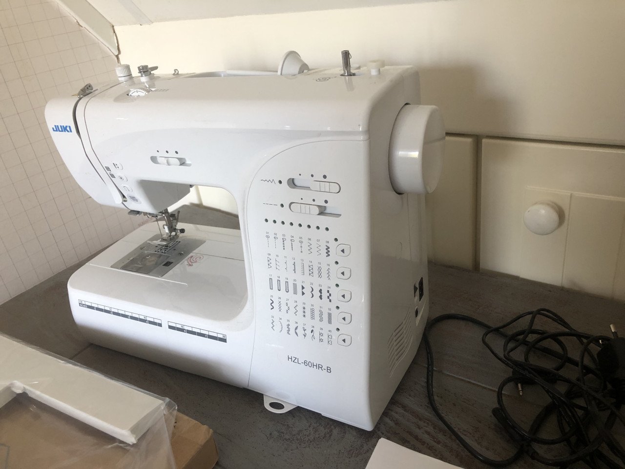 Naaimachine Juki HZL-60H