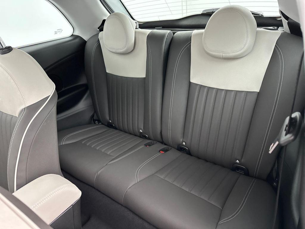 Fiat 500 1.0 hybrid la prima | camera | navigatie | stoelverwarming | panor