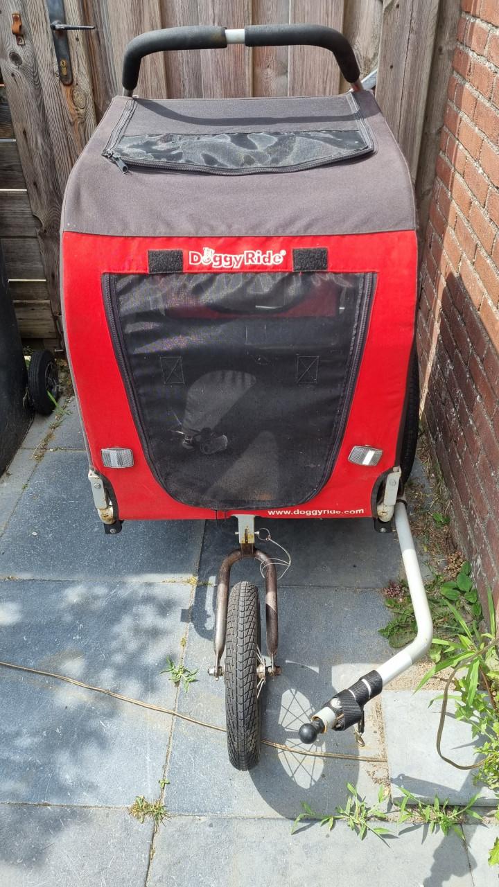 Honden fietskar (of voor boodschappen)