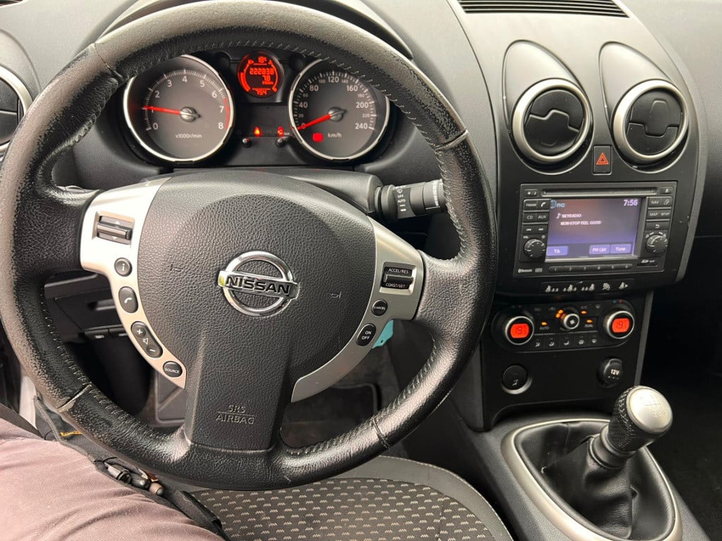 Nissan Qashqai 2.0 connect edition