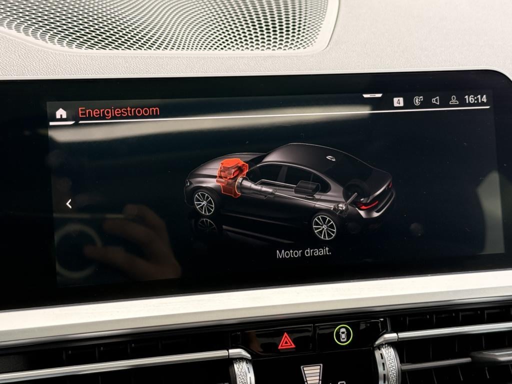 BMW 3-serie 318i business edition plus | acc | laser | leder | schuif/kante