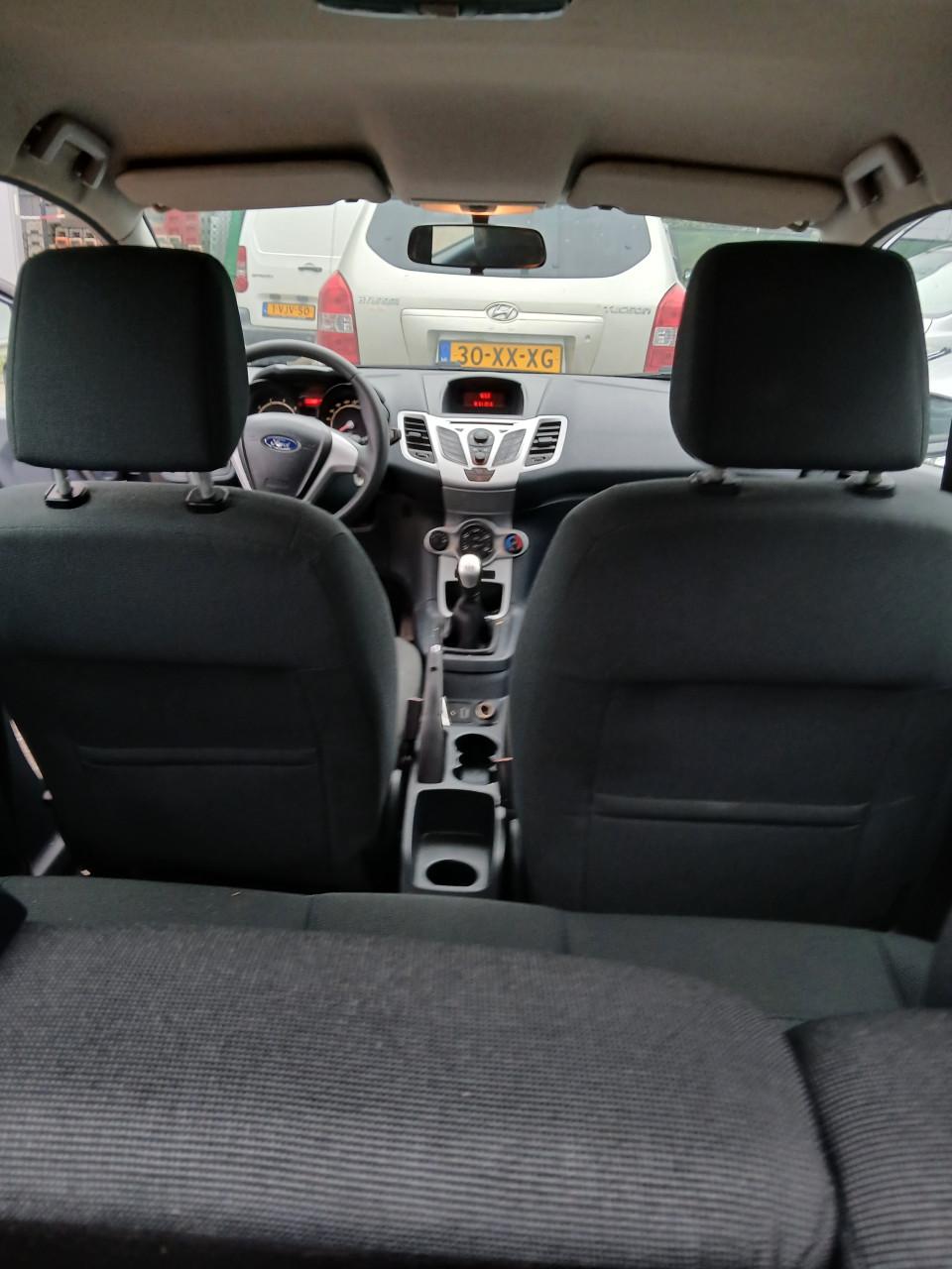 Ford Fiesta 1.3-5 drs-2013-km152000-Airco-stuurbekr-sound systnw.apk-4800,=