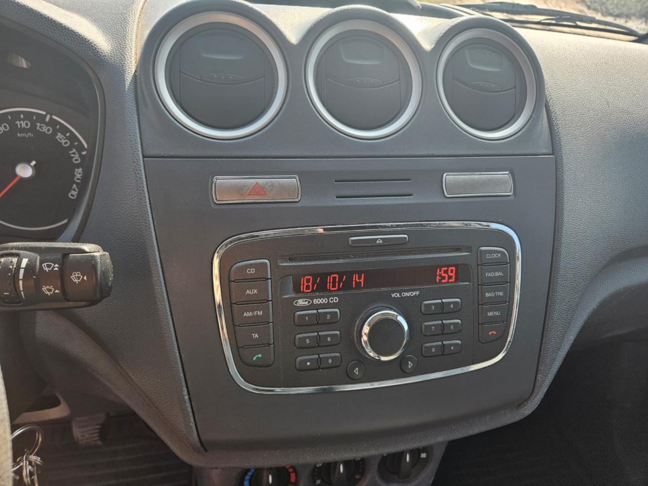 Ford Transit Connect E 28KW 2013 met trekhaak