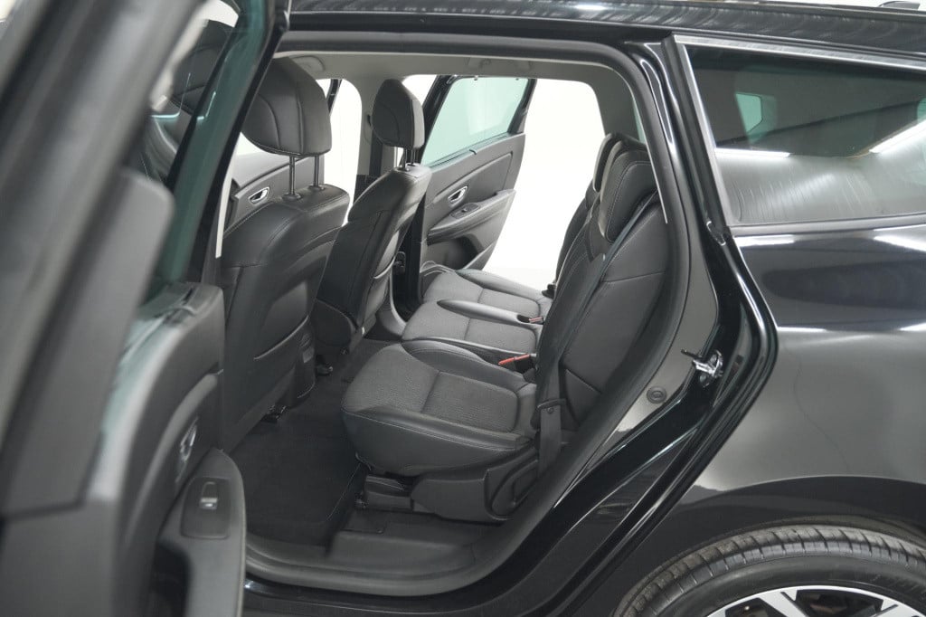 Renault Grand Scenic tce 140 edc limited | 7 zitplaatsen | trekhaak | camer