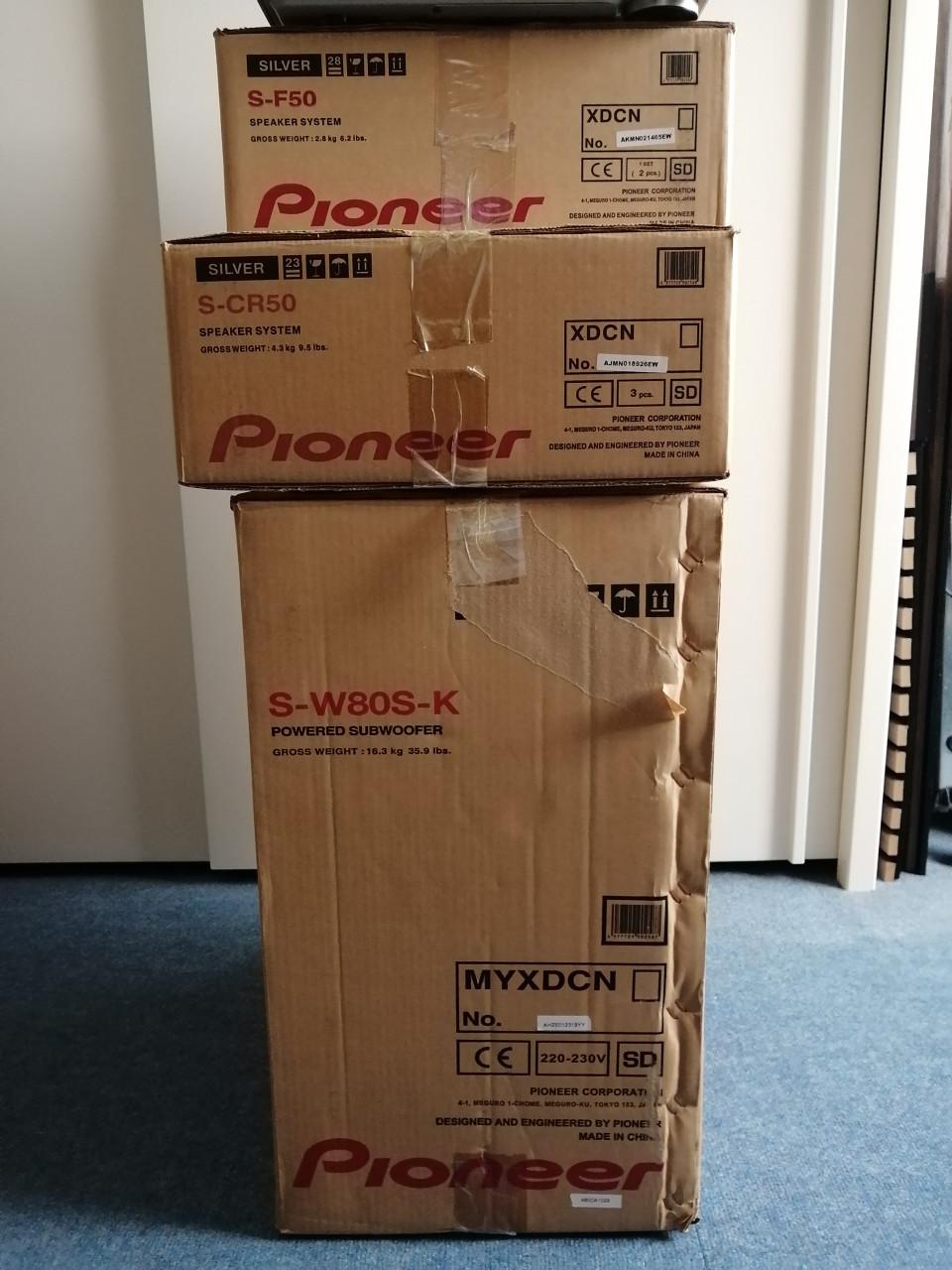 Pioneer surround set/dvd + nog nieuwe speakers! *MOET WEG*