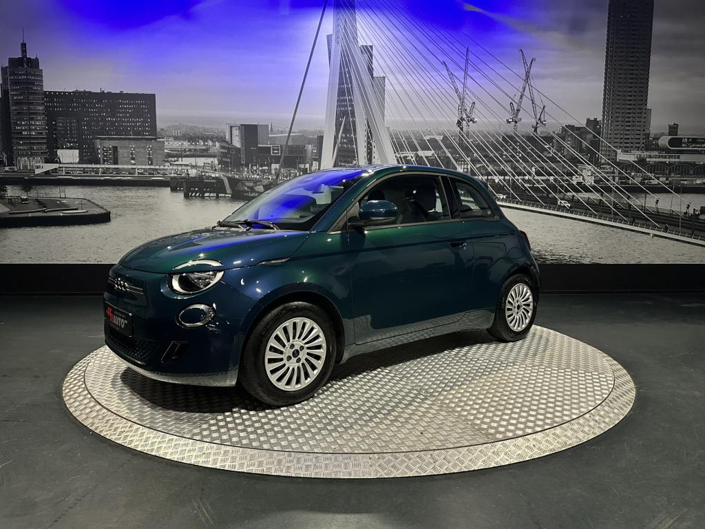 Fiat 500 icon 42 kwh *carplay*camera*