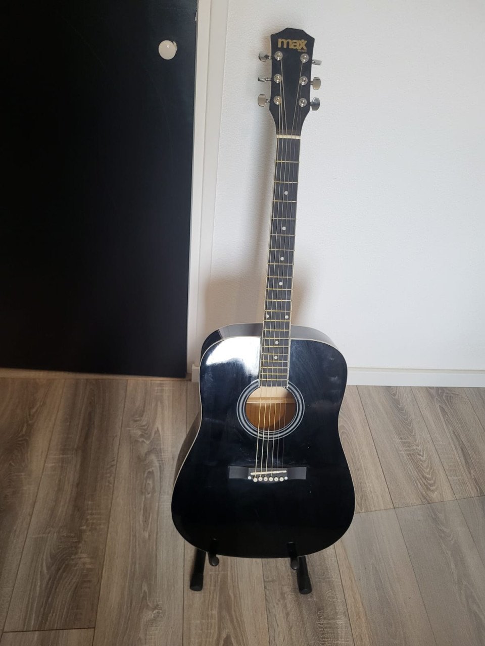 Gitaar Akoestisch  + standaard