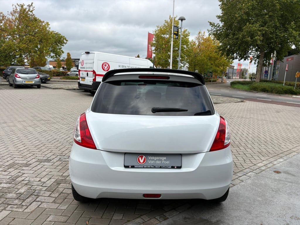 Suzuki Swift 1.2 bandit easss