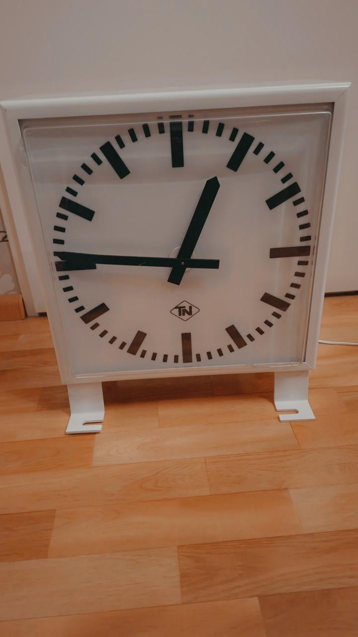 Stationsklok dubbelzijdig