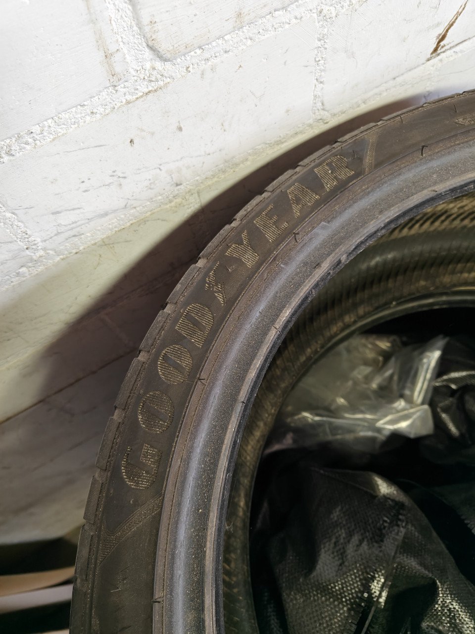 Autobanden 19 inch (225 & 255)