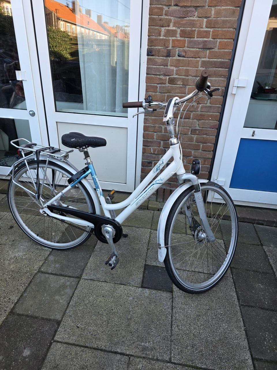 In zeer goed staat SPARTA dames fiets-28inch-7versnellingen-Nieuw zadel