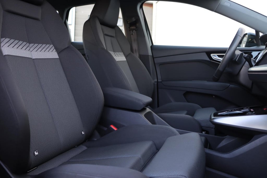 Audi Q4 E-tron 40 launch edition advanced plus 77 kwh