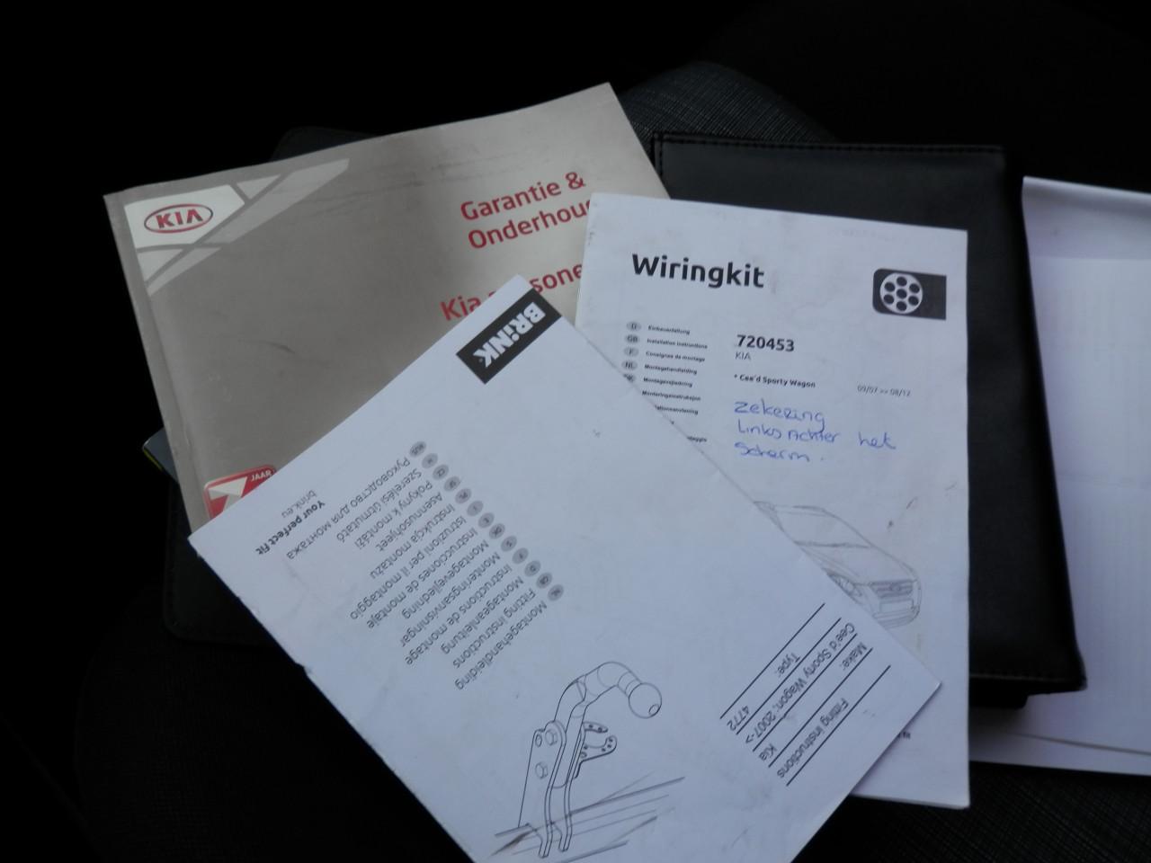 Auto Garant Biedt Aan: KIA Cee D 1.4 Navigator Plus Pack