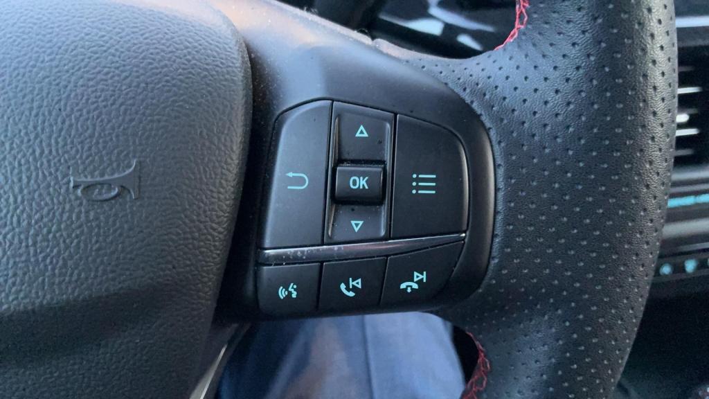 Ford Focus wagon 1.0 ecoboost hybrid st line x trekhaak - el. achterklep - 