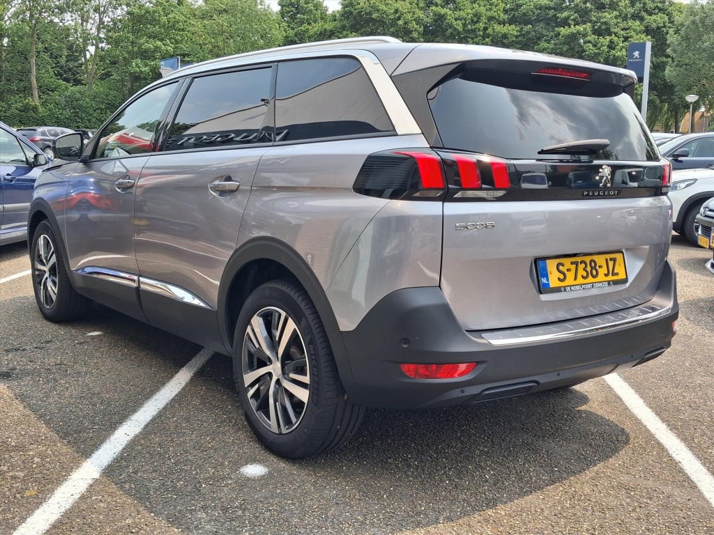 Peugeot 5008 1.2 puretech 130pk s&s allure pack business navigatie | cruise