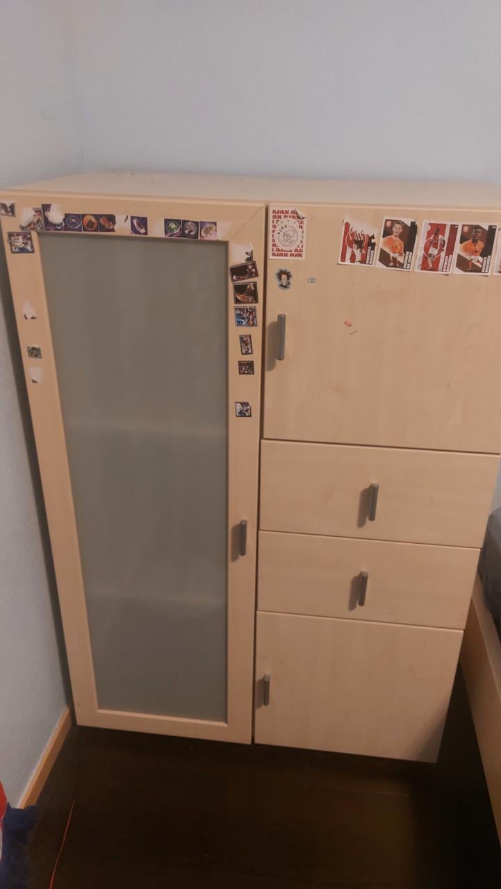 1 persoonsbed en kast