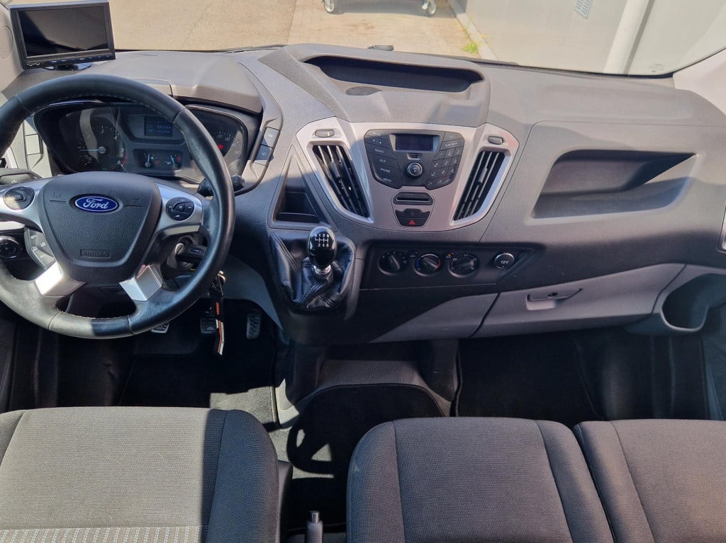 Ford Transit Custom 290 2.2 tdci l2h1 ambiente dc in zeer goede staat met n