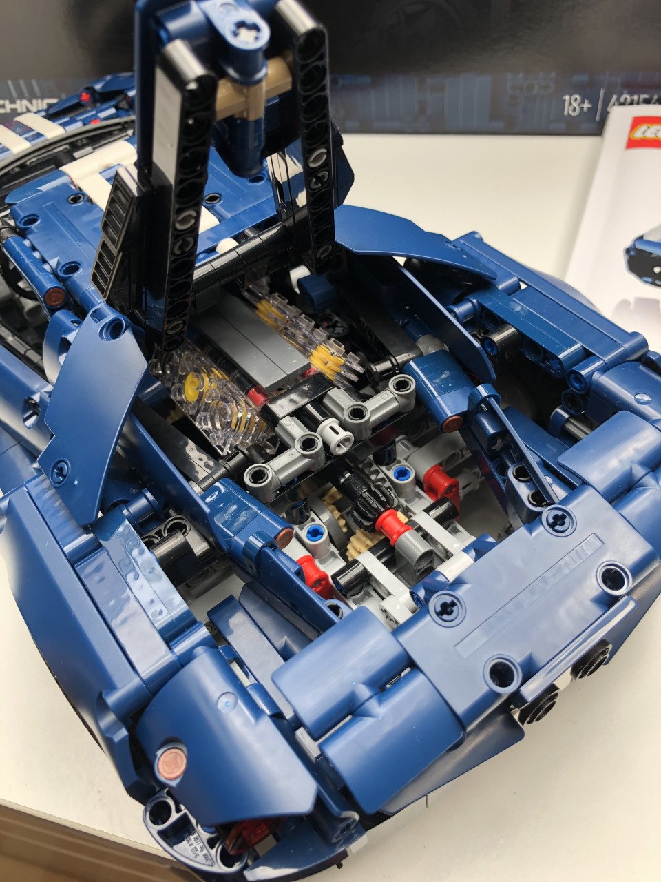 Lego Technic set Ford GT, 42154, nieuwstaat, 1x gebouwd, niet mee gespeeld.