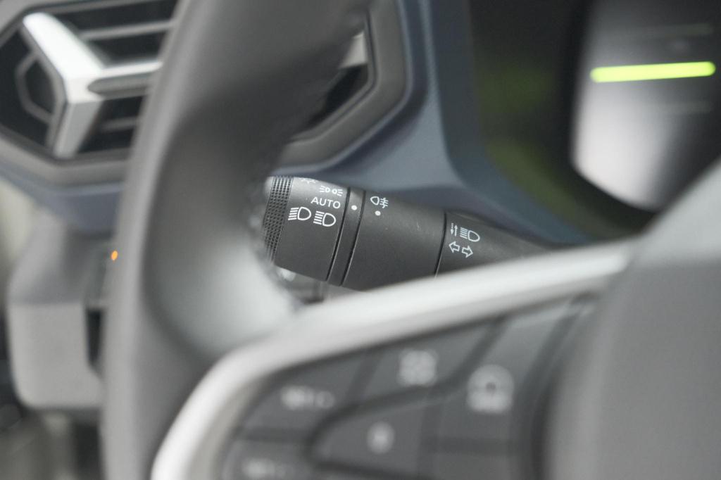 Dacia Duster mild hybrid 130 expression | camera | stoelverwarming | apple 