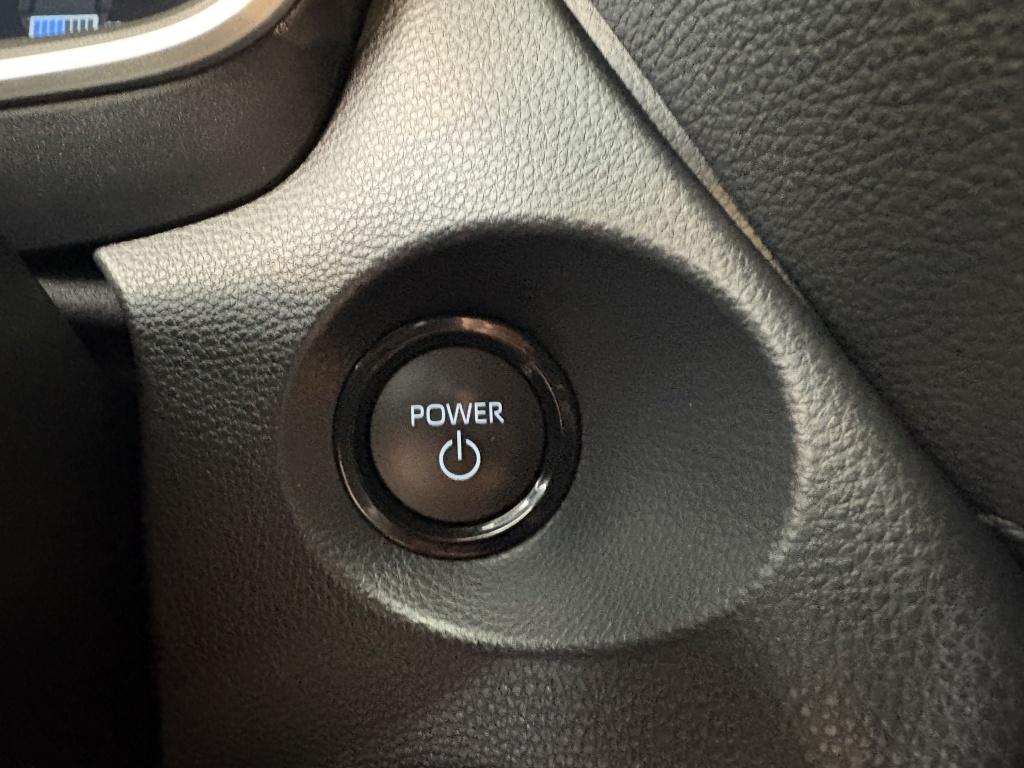 Toyota Corolla Cross hybrid 200 style