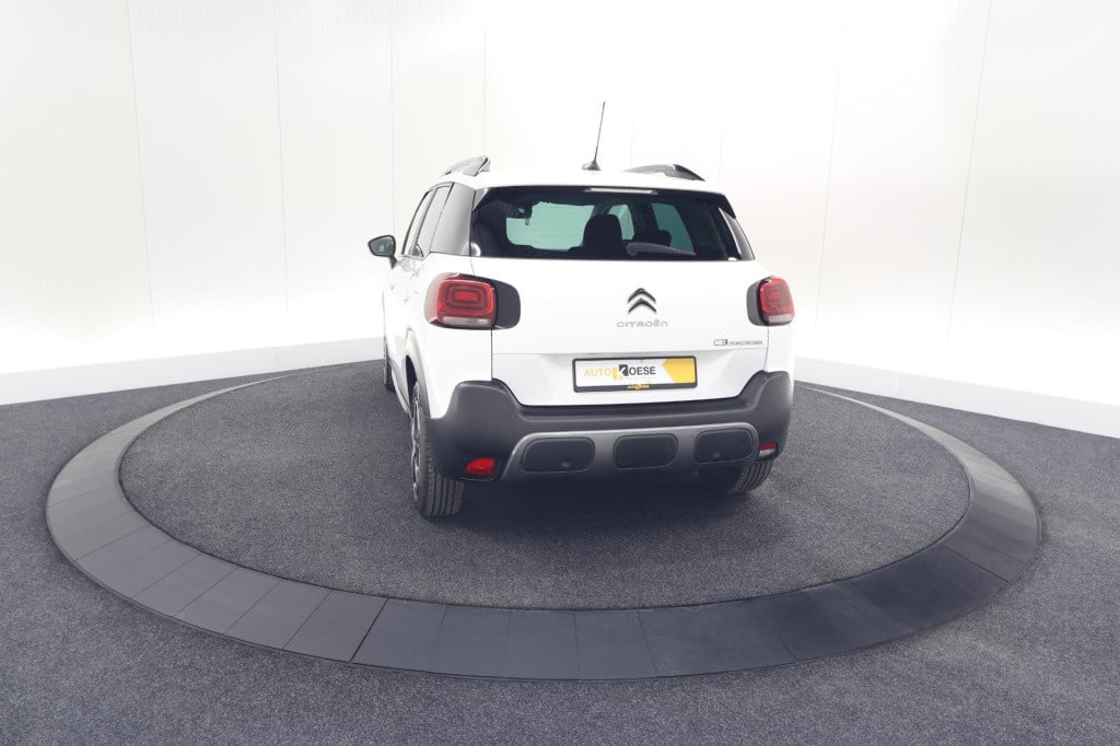 Citroen C3 Aircross puretech 110 feel | navigatie | parkeersensoren | clima