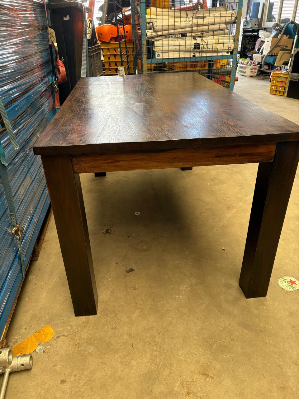 Prachtige massief teakhouten eettafel 160x88,5cm