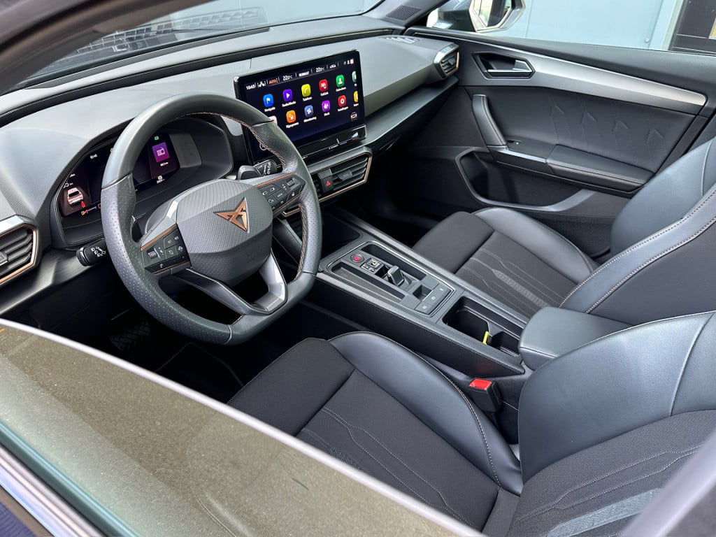 Cupra Leon 1.5 etsi 150pk dsg | camera | led | navi | 18 inch | rijklaar in