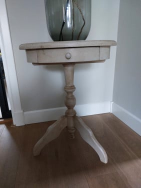 Brocant tafeltje white wash
